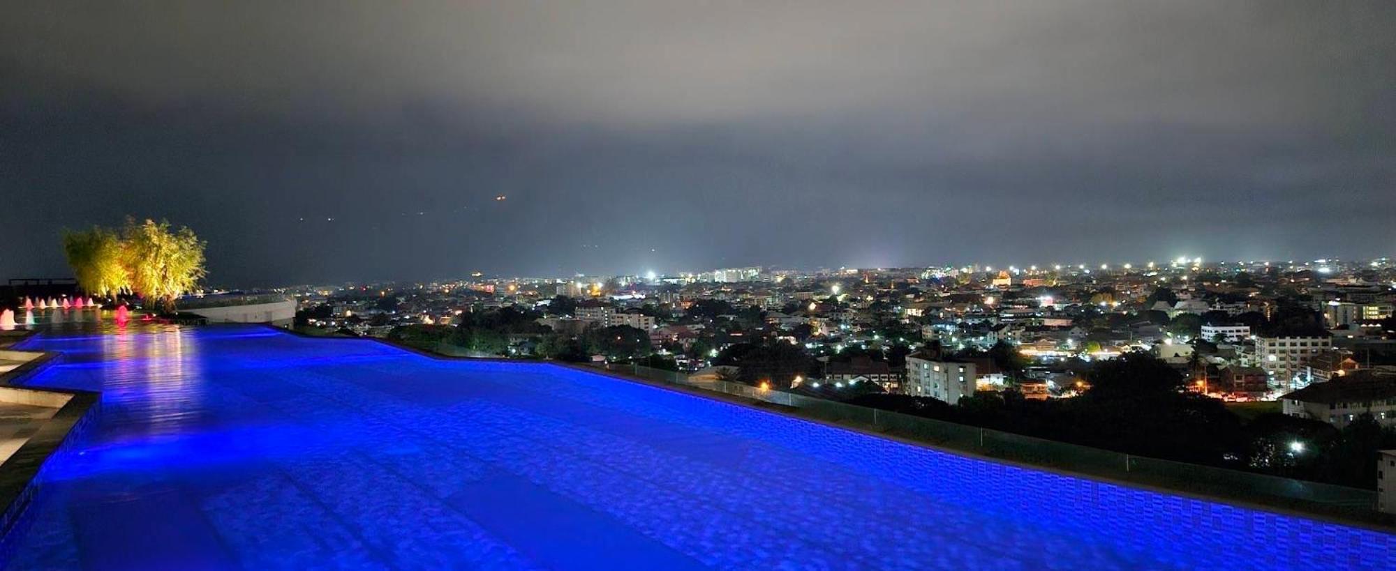 Luxury Condo Astra Sky River Condo Chiang Mai Exterior photo